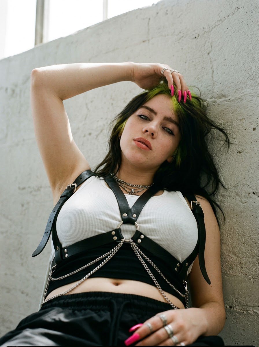 Mobrra_Ai's tweet photo. Billie Eilish🥵 https://t.co/ibX0Hb4Bef