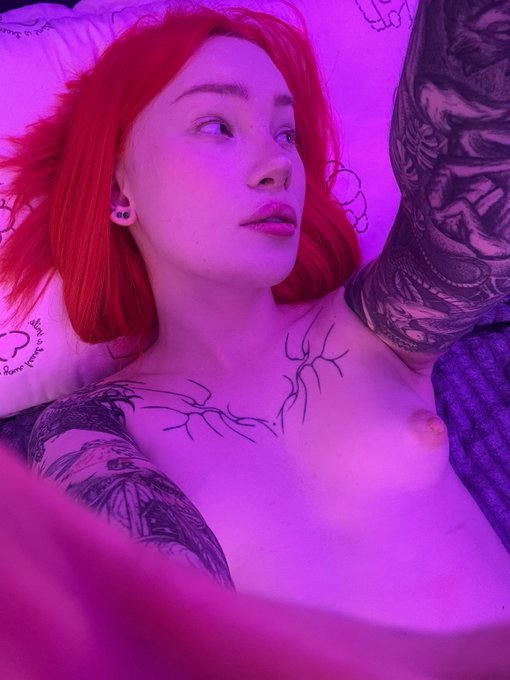 RoaeRoseih9v's tweet photo. Today is wicked what do you have for mommy 💦💦🥵🥵🥵
Message me on telegram or zangi 👉@Rosesmith132 zangi 4506087453 https://t.co/sv8XX0Jx5A