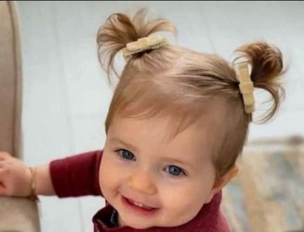 SaP011's tweet photo. This two-year-old English girl was raped and murdered by a 31-year-old African invader, Kevin Kerjean.

The treacherous communist government had granted him a residence permit valid until 2031.

This little girl’s blood is on the hands of the communists. https://t.co/d0uG0R1NoH