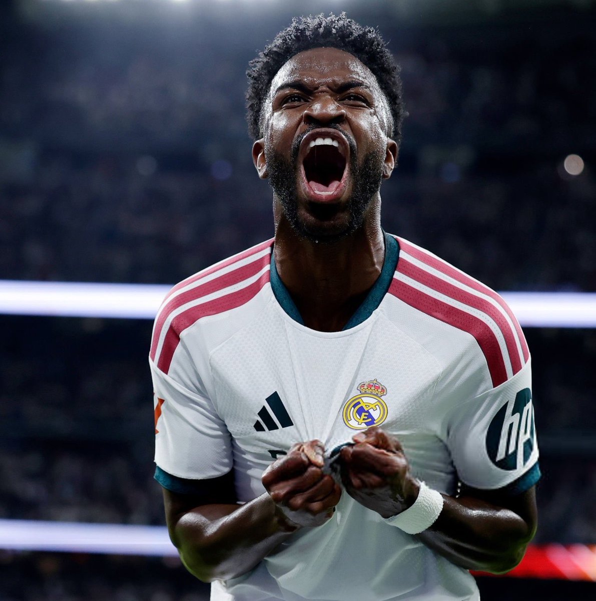 Adry___RM's tweet photo. Qué cantidad de injusticias lleva vividas desde que llegó al Real Madrid.

Es la mayor campaña de destrucción a un futbolista nunca vista. https://t.co/8uPE0jaO1t