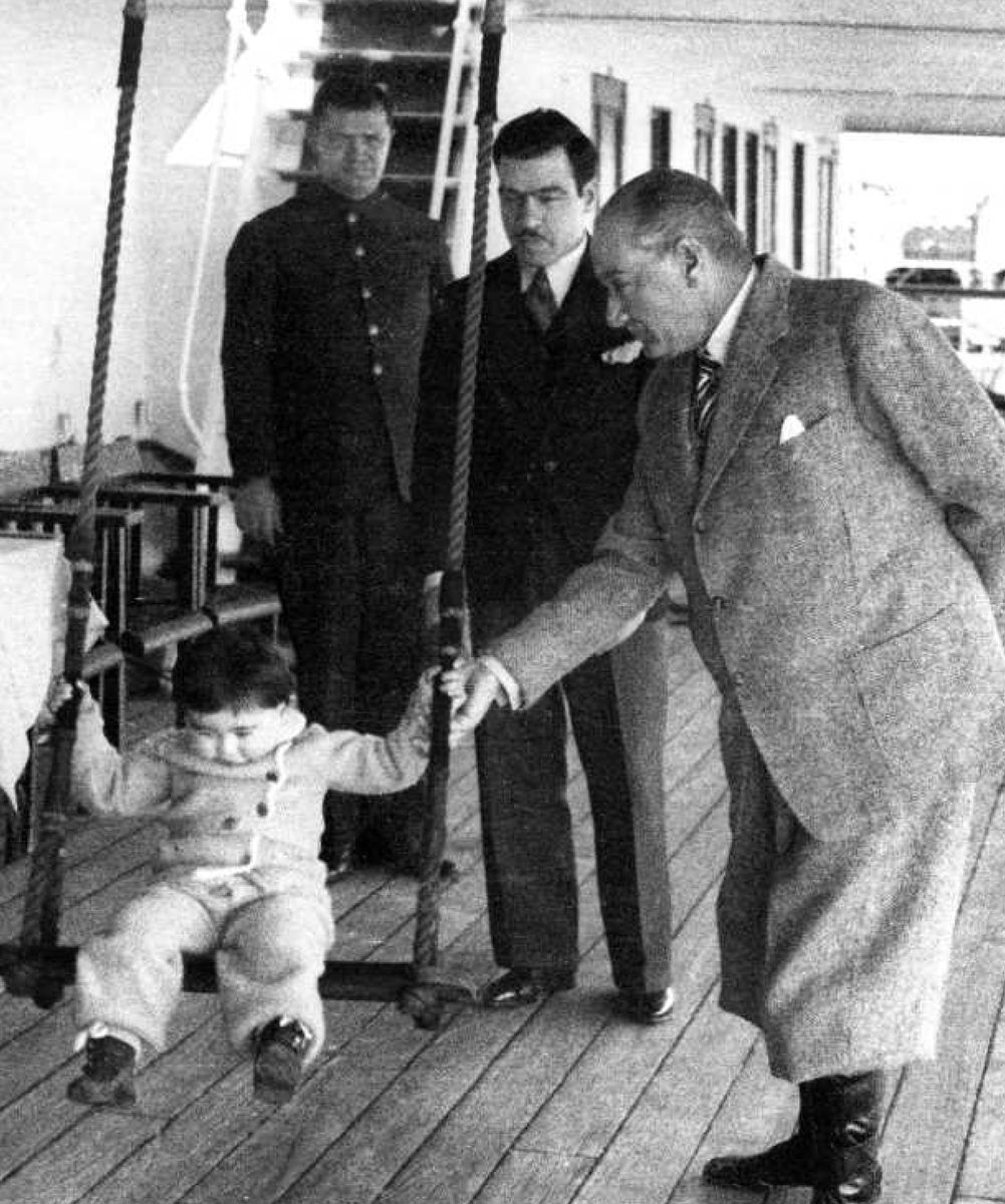 bpthaber's tweet photo. Bugün 11 Ekim, Dünya Kız Çocukları Günü. https://t.co/BfN3WYKMhQ