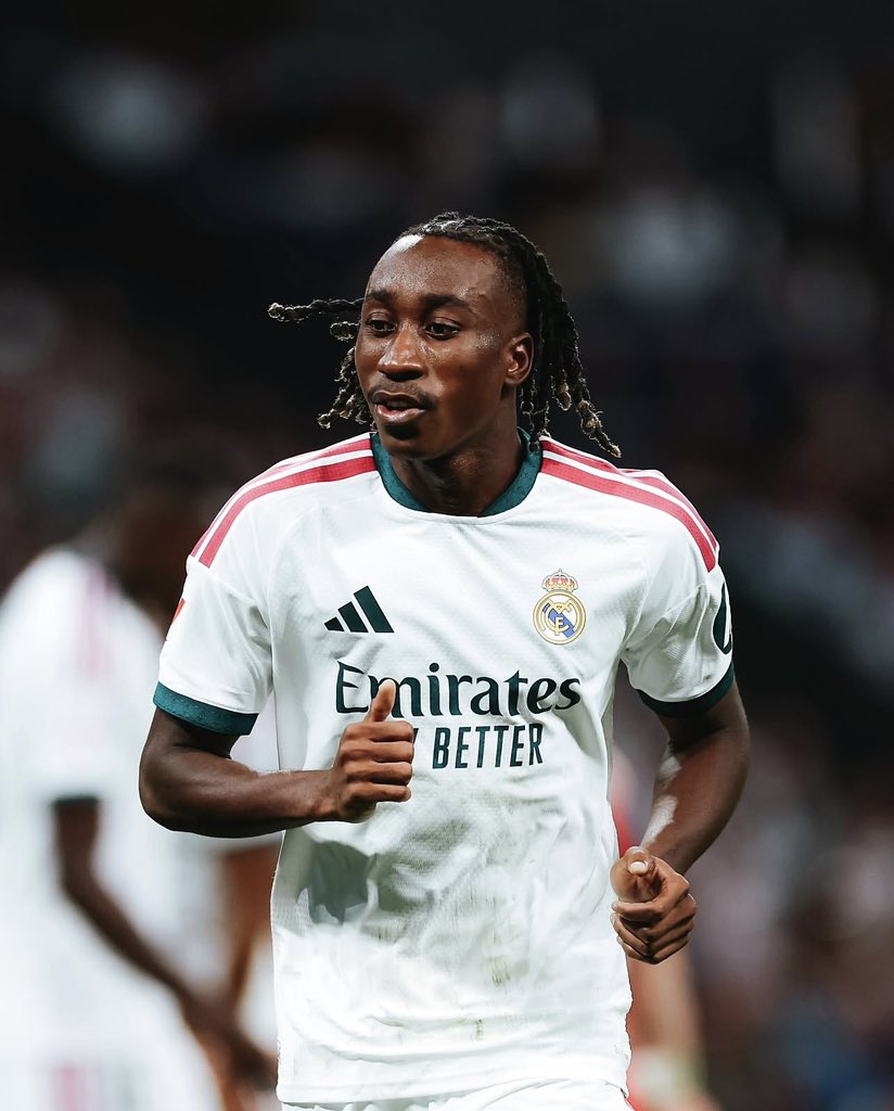 LifeMagazine_CI's tweet photo. 🔴 Yan Diomandé 🇨🇮 vient d’inscrire son premier but avec le Real Madrid face à Villareal. Il a fini unique buteur du match (1-0) 👏
#lifemagci #YanDiomandé https://t.co/5KOYy9B2ei