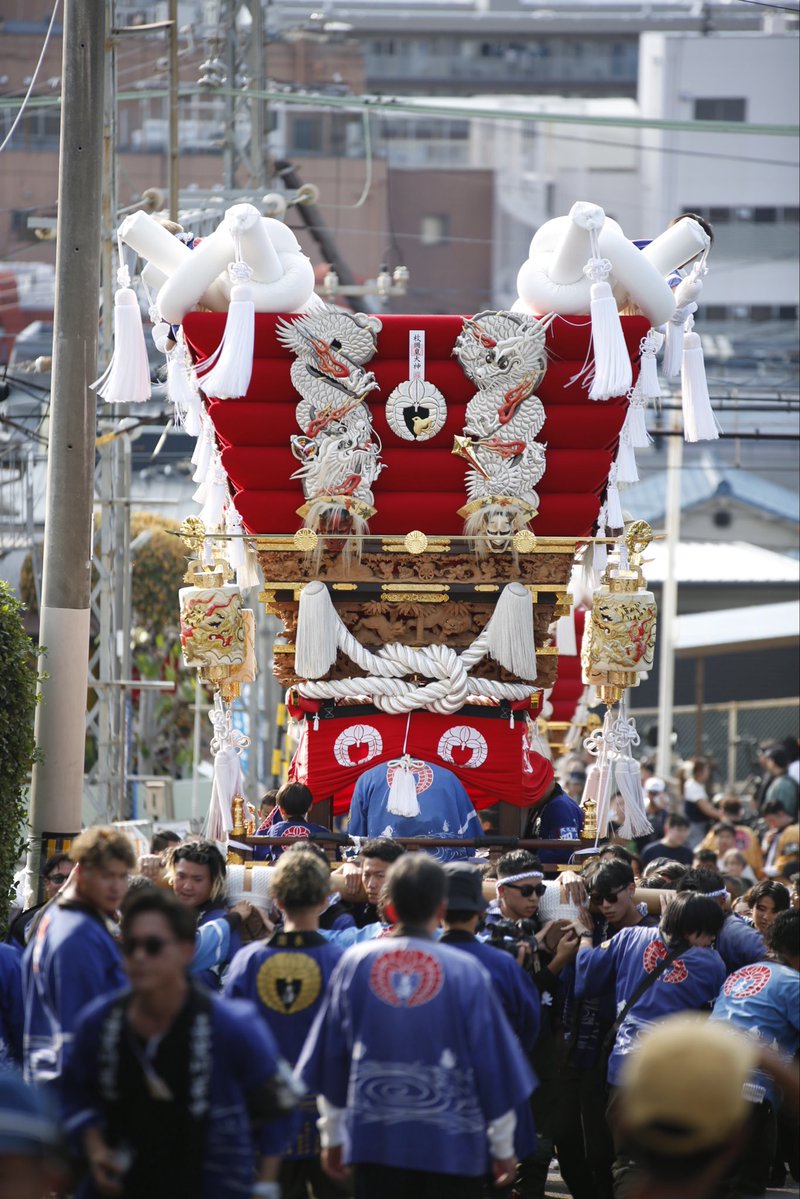 massan_313's tweet photo. 枚岡神社の秋郷祭に行きました

#枚岡神社秋郷祭　#ふとん太鼓台 https://t.co/cdC51am0G1