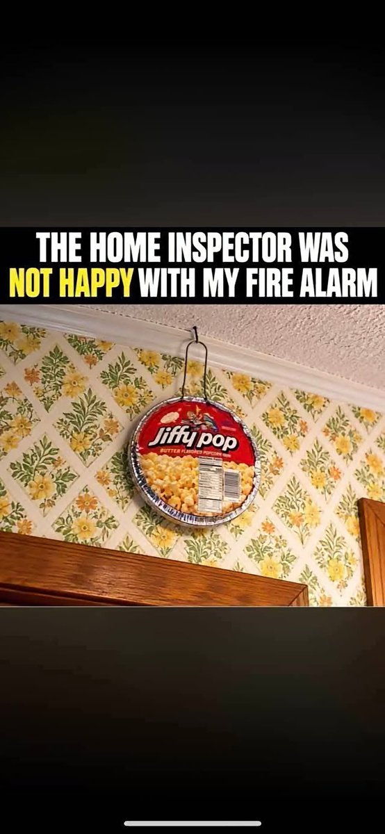 molsen13's tweet photo. 😂😂I thought it was practical ! https://t.co/BotbNrmNqa