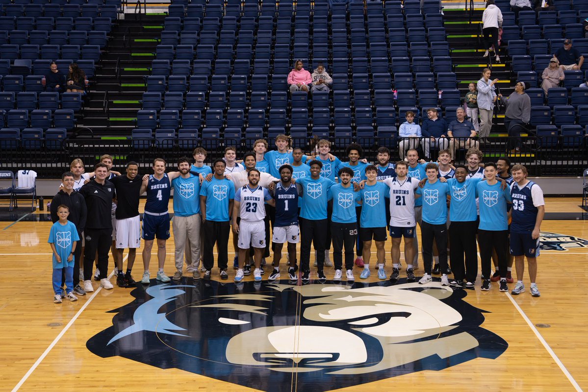 BJUBruinsMBB's tweet photo. One of our favorite days of the year: Alumni Day! https://t.co/i8wv045NOE