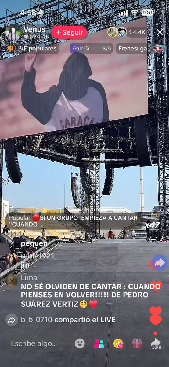 jeonsweetly's tweet photo. QUE HACE TAE CON UNA CAMISA QUE DICE CARACAS???? DIOS MIOOOO VENEZUELAAAAAA ES NUESTRA SEÑAL https://t.co/FBnfs5UsIa