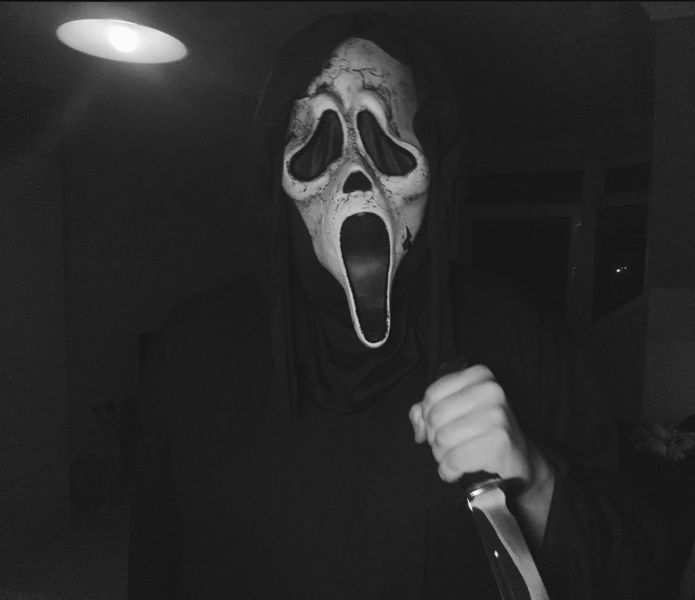SynisterSco's tweet photo. You never told me your name…. 

#scream #ghostface #maskedman #smut #darkromance #maskedcosplayer https://t.co/4PTanI5LYO