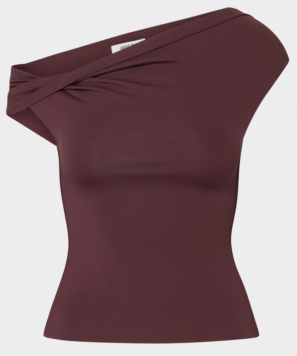 cleanandbitter's tweet photo. does anyone know where i can buy this top? looked everywhere 💔 it’s the contour ravish in gala plum by aritzia https://t.co/AFwggtJHYg