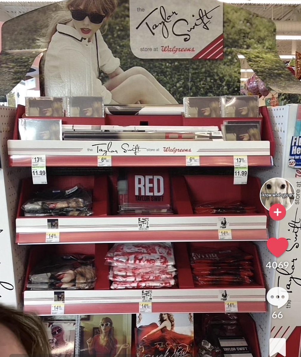 nobodynoswift's tweet photo. I wish UMG didn’t gate keep Taylor’s merch so much bc I love how Olivia’s has merch at record stores, hot topic, and target like how Taylor used to have merch collections everywhere when I was a kid. https://t.co/pNdgVeziNV