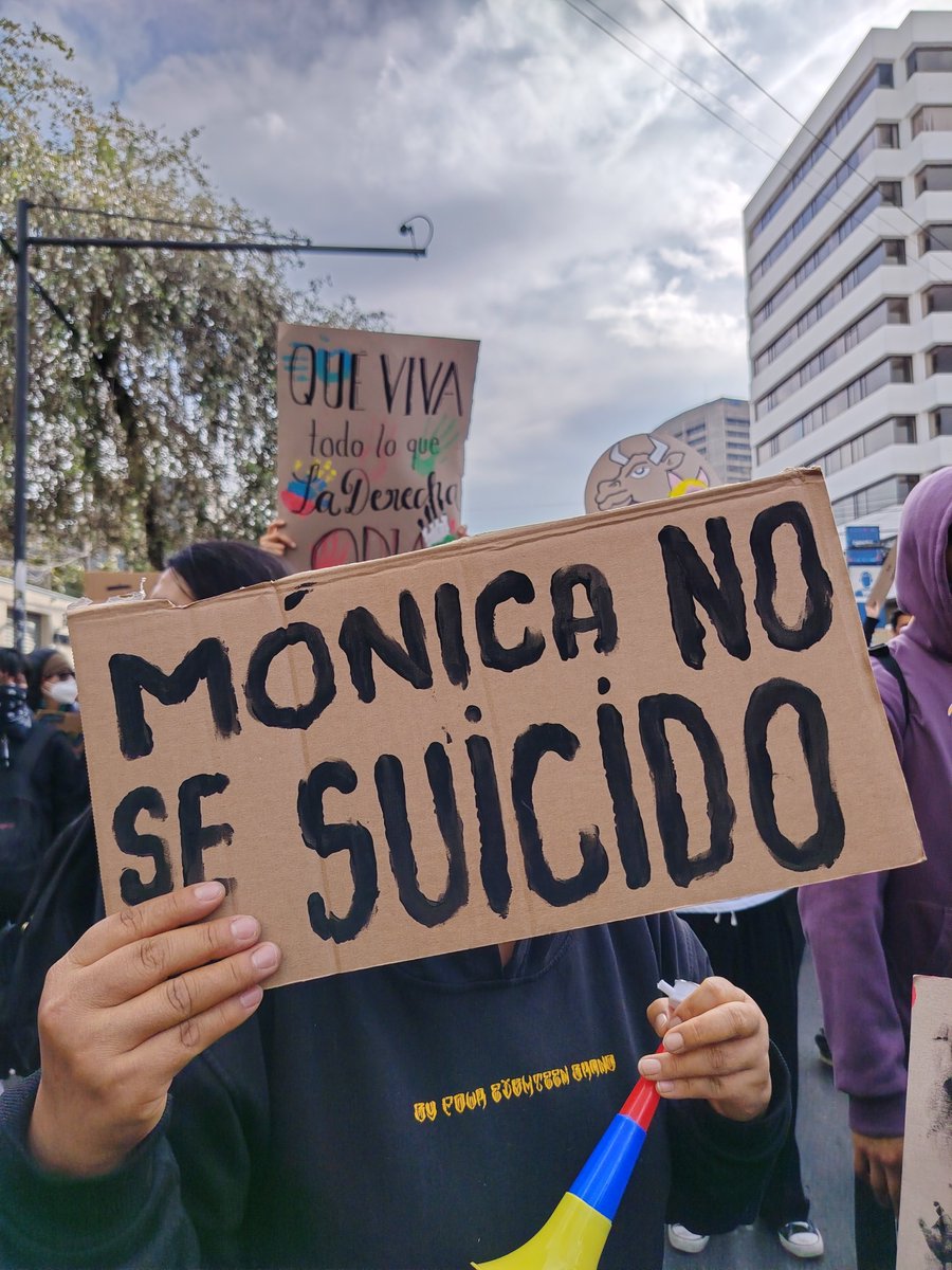ElenaDeQuito's tweet photo. La memoria de Mónika Silva también está presente en la movilización de hoy en Quito. La activista fue hallada sin vida el 8 de junio. La autopsia determinó que fue asesinada. Su nombre sigue siendo una bandera de memoria y exigencia de justicia. https://t.co/5HwwN7MGSY