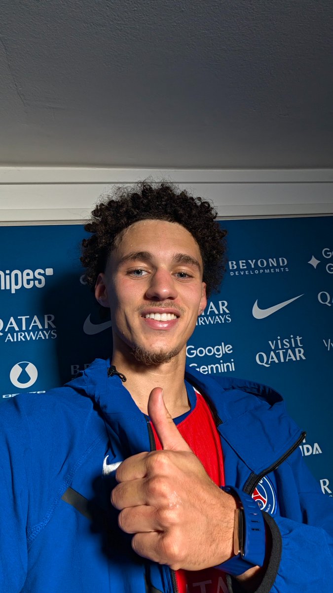 PSG_inside tweet picture