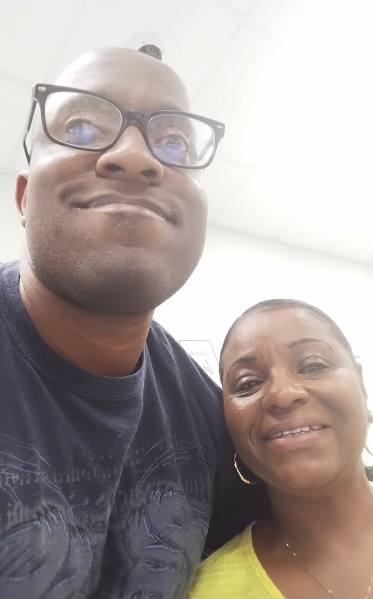Dionecoleman1's tweet photo. I'm Having Fun At Work Today With My Friends https://t.co/K5jKh9noFR