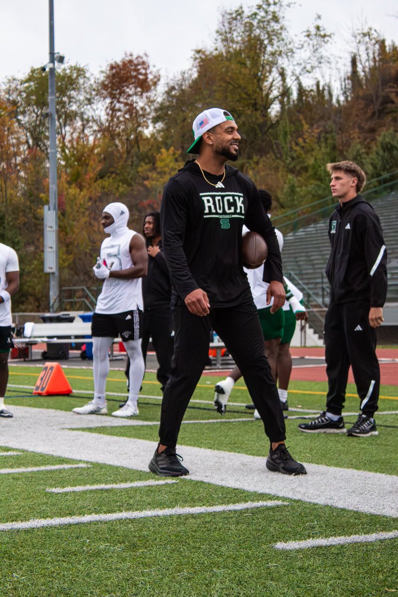 SRURockFB's tweet photo. Just about that time..

#Relentless https://t.co/k8u3VkubwS