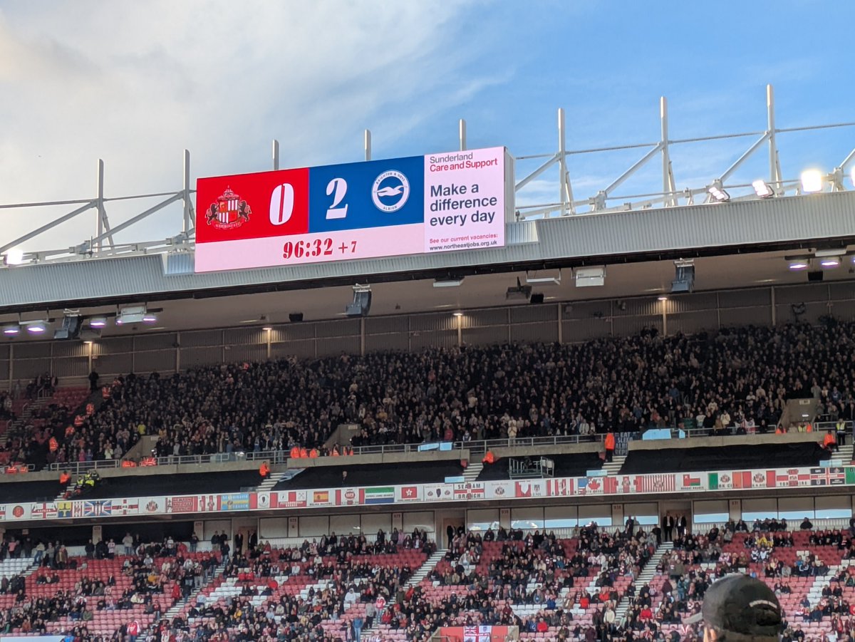 Aye_Forces's tweet photo. Second live match of the season for me today.
Sunderland v Brighton
#SUNBRI https://t.co/uWOMjtnVFS