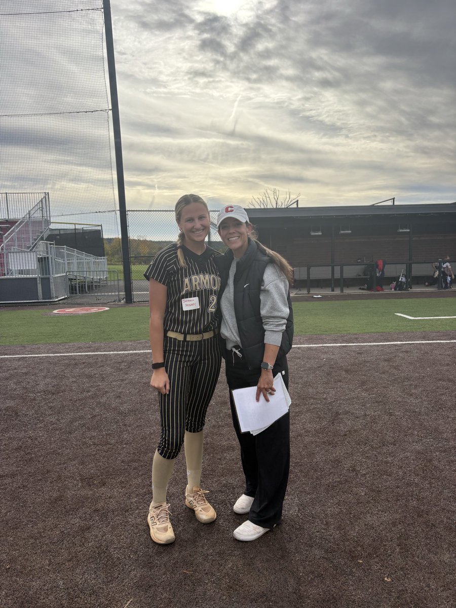JuliannaM_22's tweet photo. Had an amazing time @CornellSoftball today! So glad I got to learn from the coaching staff and players! Thank you @TaraTembey @marisarunyon and the players for such a great experience! I hope to be back soon! 🐻🔴 https://t.co/lpOXQKtVjD