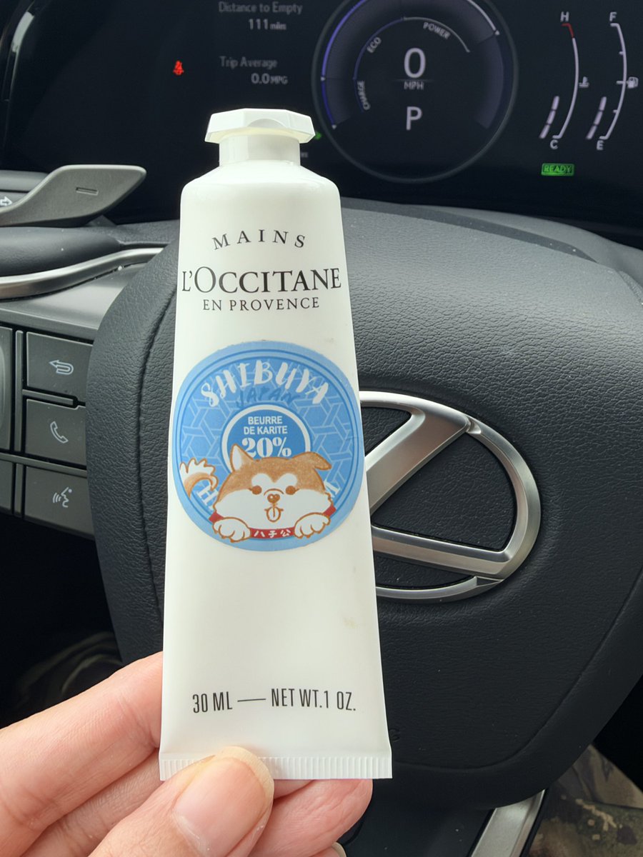 djarsquared's tweet photo. Didn’t need another tube of hand lotion but I couldn’t pass up Hachiko the dog. https://t.co/PivhE7bvae