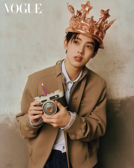 _Kpop_Stats_'s tweet photo. SEONGHYEON of CORTIS graces the digital cover of Vogue Korea with Louis Vuitton. https://t.co/yHuHh3ZMOG