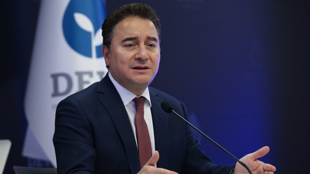 finansal_sanat's tweet photo. 🔴 Ali Babacan: “Borsa İstanbul'un anormal bir şey gördüğü anda hemen SPK'ya haber vermesi lazım. SPK anormal bir şey gördüğü zaman hemen savcılığa suç duyurusunda bulunması lazım.

Bu son olaylarda savcılık resen hareket etti. Demek ki SPK görevini yapmamış, Borsa İstanbul görevini yapmamış.”
