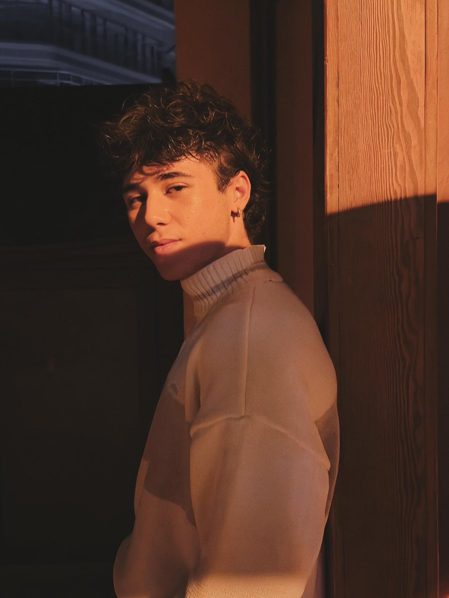 CrushBoysNews's tweet photo. https://t.co/9tG99yVGjl