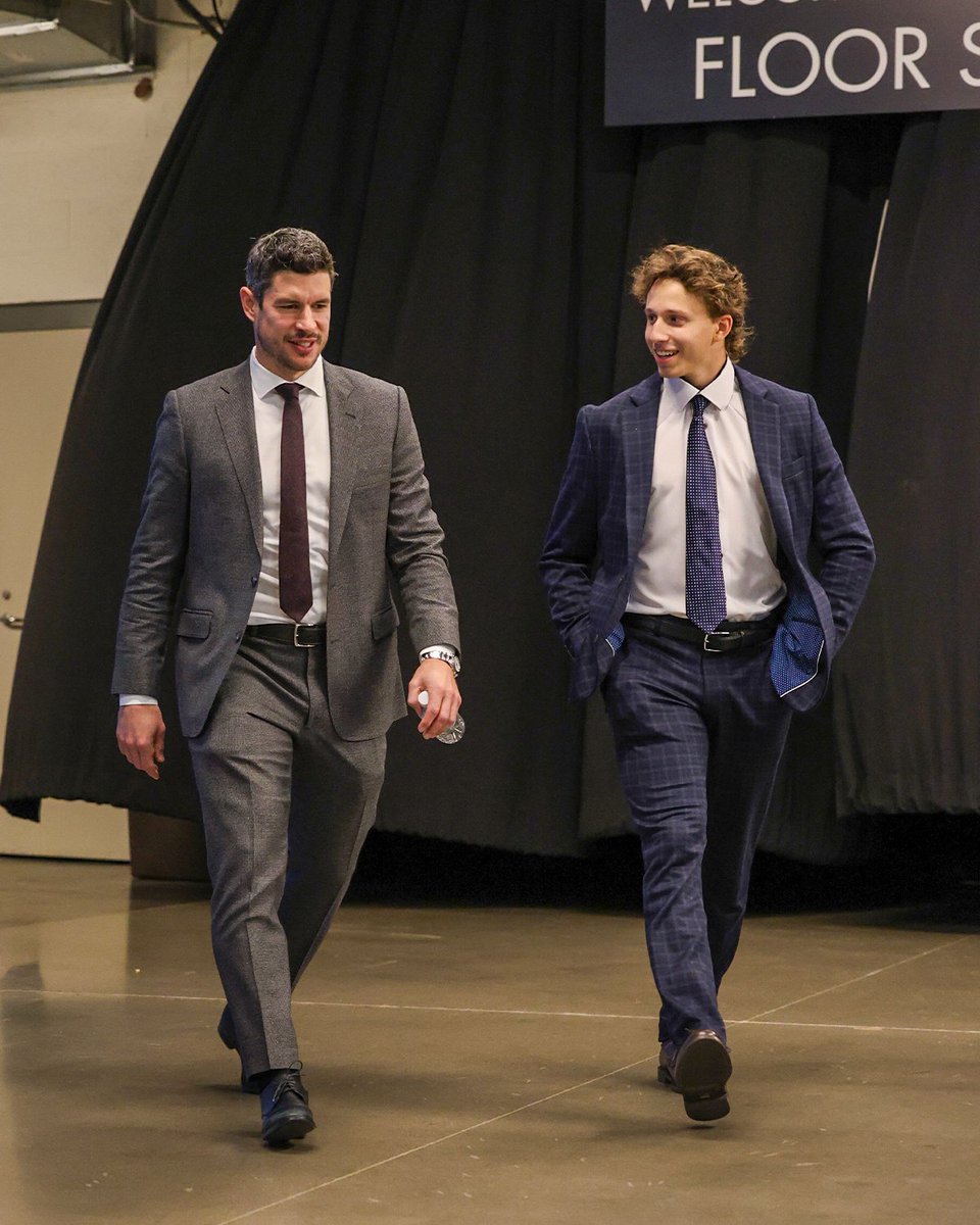 Did you know that Sidney Crosby had recorded 222 career points before Ben Kindel was born? 😅 
 [📷](https://pbs.twimg.com/media/HUTMkU2aMAArAn-.jpg) https://pb