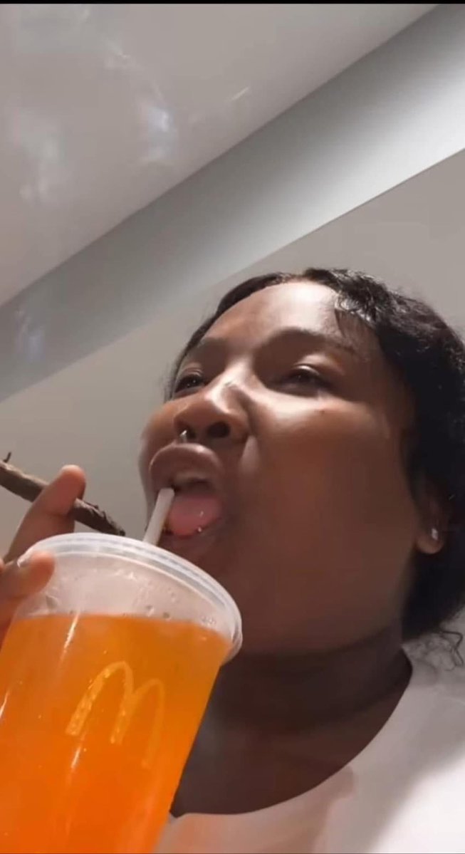 Nexiraluv's tweet photo. Me everytime I go to McDonald’s🤣🤣😭😭😭 https://t.co/DHrmIKTTF8