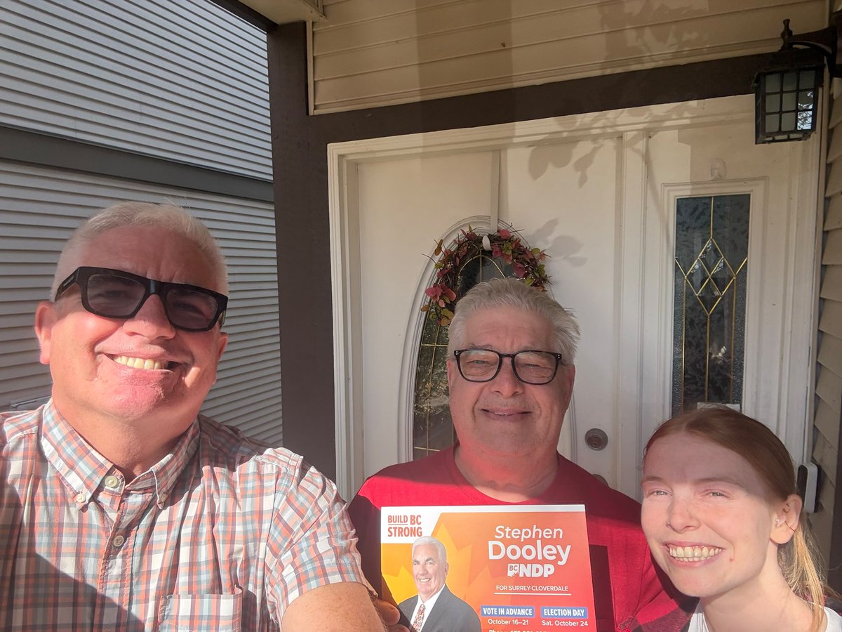 _StephenDooley's tweet photo. Another great couple of days out in Surrey-Cloverdale! 

Thank you to everyone who took the time to chat with us at the door, and a special shoutout to our amazing volunteers whose hard work and enthusiasm make moments like these possible. https://t.co/XcKbjqtkM5