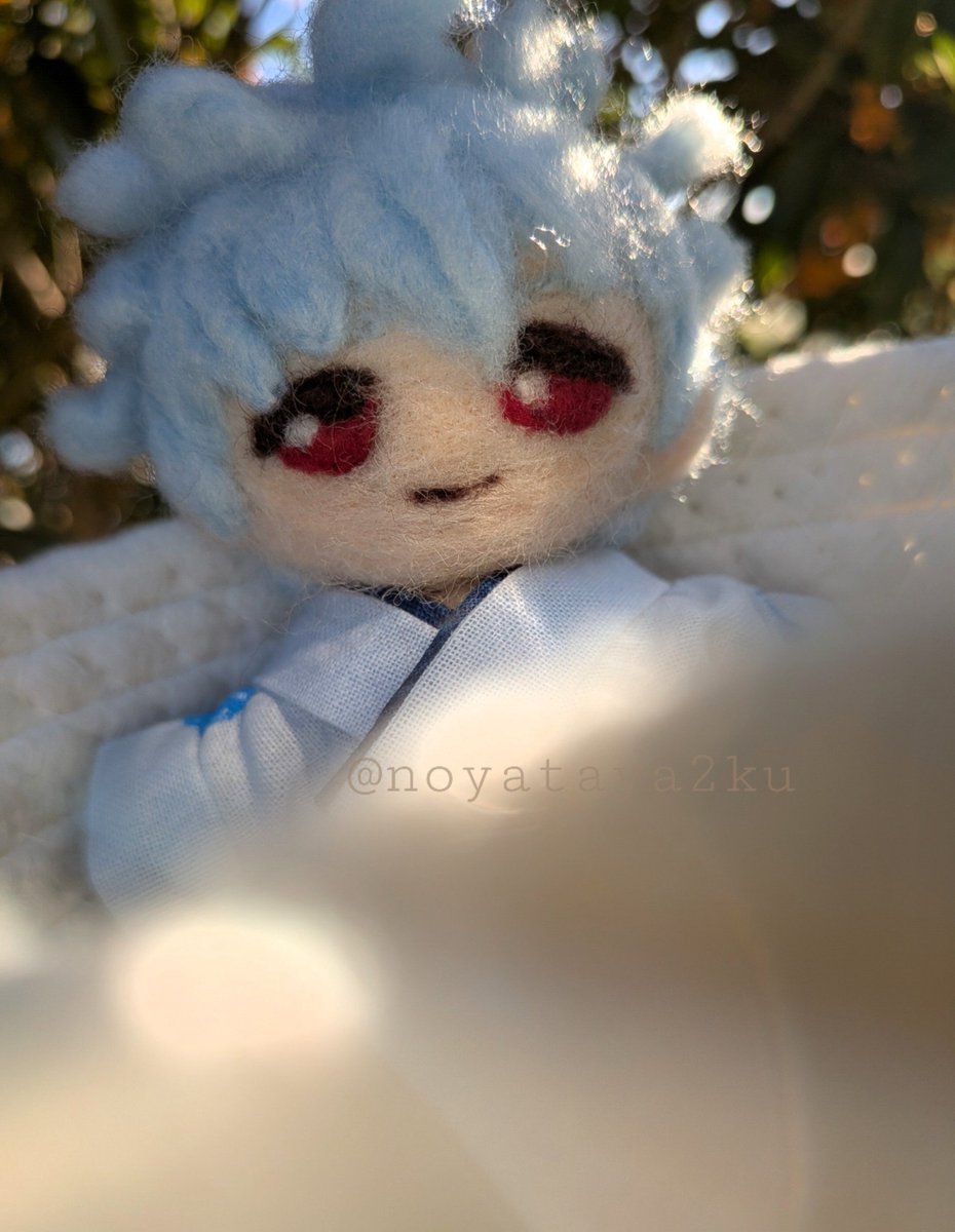 noyataya2ku's tweet photo. 同じトシになったね!
ねぇ、ぎんちゃん？😊(🍓ちゃん)
なぁに？トシくん😊(マヨくん)
お誕生日ってどんな気分？

それはきっと、
くすぐったくて幸せな気分😊🌱

金木犀に見守られながら
今日も、お祝いは続いています😊 https://t.co/HlxsPYbOhu