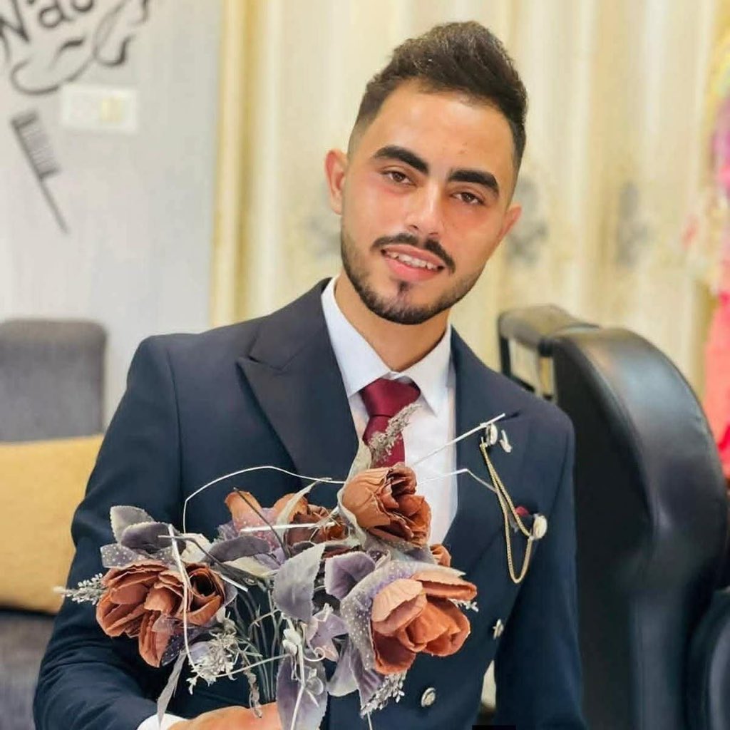 gazanotice's tweet photo. 🚨 BREAKING: Palestinian young man Ahmed Khamees Abu Naja has died from injuries sustained in an Israeli army massacre targeting a vehicle in the Tal al-Hawa neighborhood, southwest of Gaza City, several days ago.