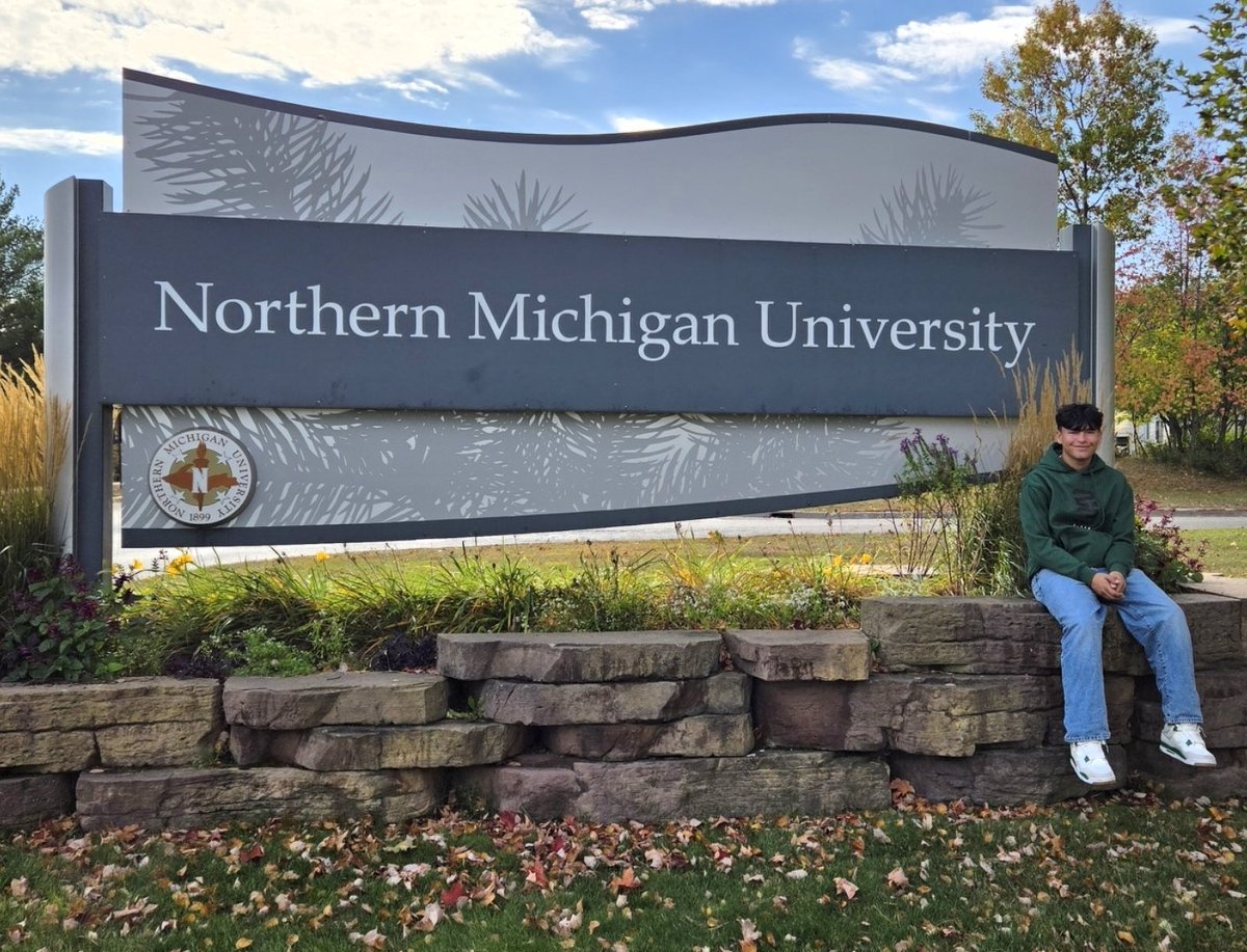 SpencerPeruski's tweet photo. Thanks to NMU Admissions for a great Wildcats Weekend! Big thanks to Coach Gray for discussing soccer and the GK position and touring the athletic facilities. The GLIAC Championship trophy and ring were a nice touch! #NMU #CollegeSoccer #2028GK https://t.co/ZN6S8EzsGG