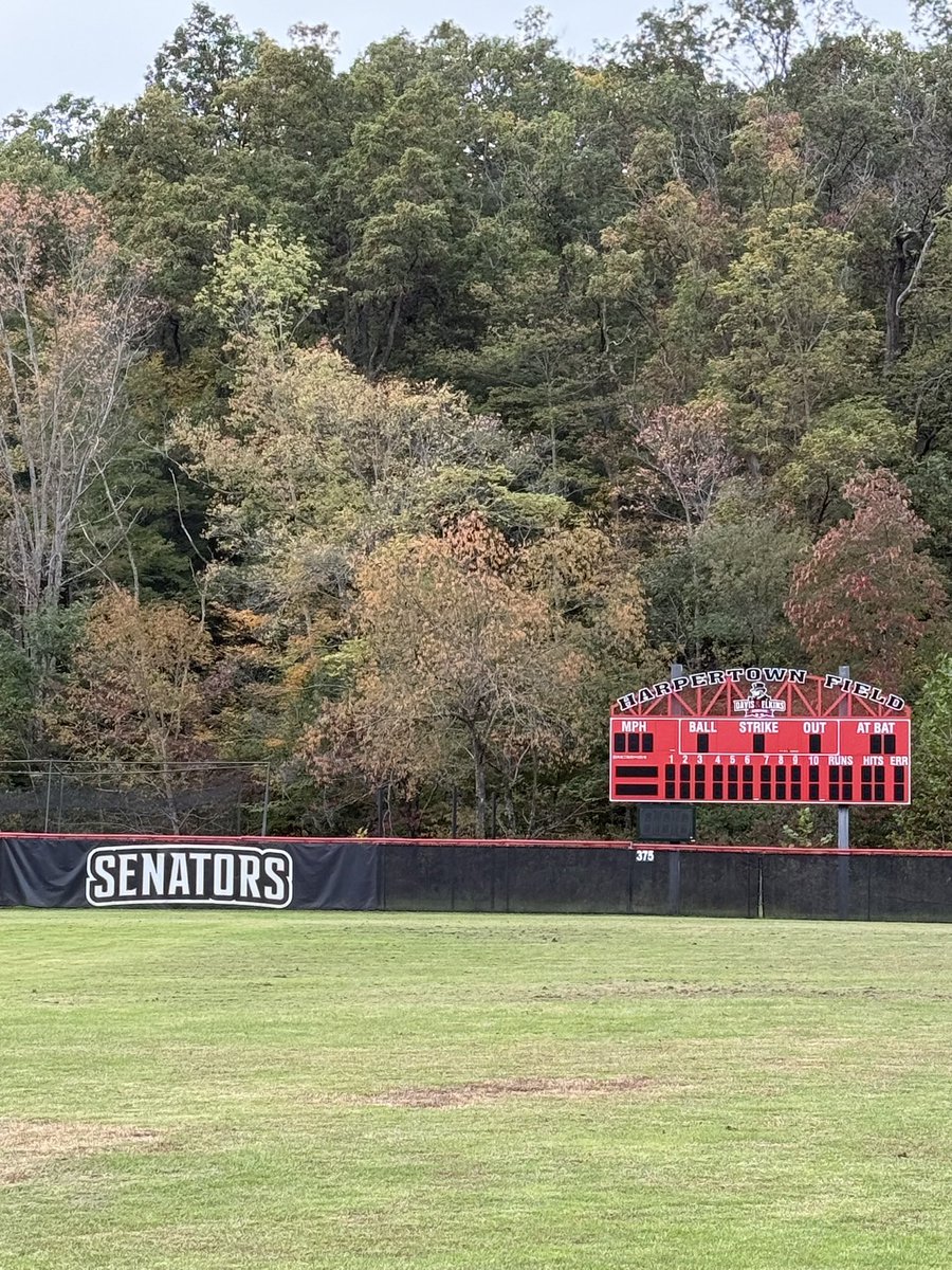SenatorsBSB's tweet photo. Leaves are falling down, work is picking up. 
Weekend one in the books. 🍁 🍂 ⚾️
#SenatorBaseball https://t.co/5ujNZPfsjG