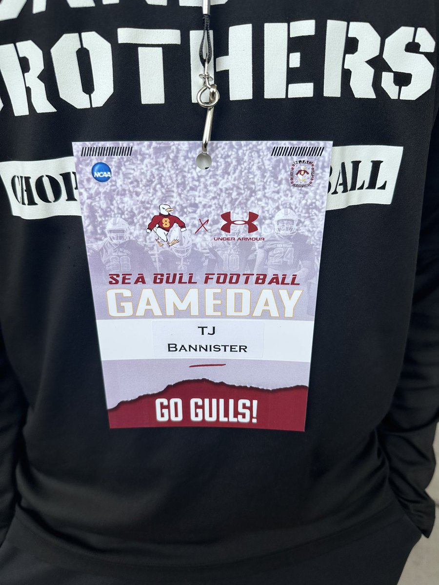 TjayBannister's tweet photo. Had a great time at my game day visit at Salisbury today. Thank you Coach Wood and Coach Fleetwood for the hospitality. The atmosphere was great. #classof2027 #GoGulls @slwood4 @SMAC_Football @CoachBrock_504 @ChopticonFB https://t.co/DMBHPL2Nad
