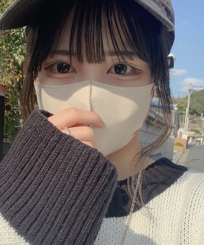 AntonioJr80's tweet photo. シゴオワー！お腹空いた、肩痛い、腰痛い、F東きらい、在宅勤務嫌い🤮 https://t.co/oVQZgnQJu2