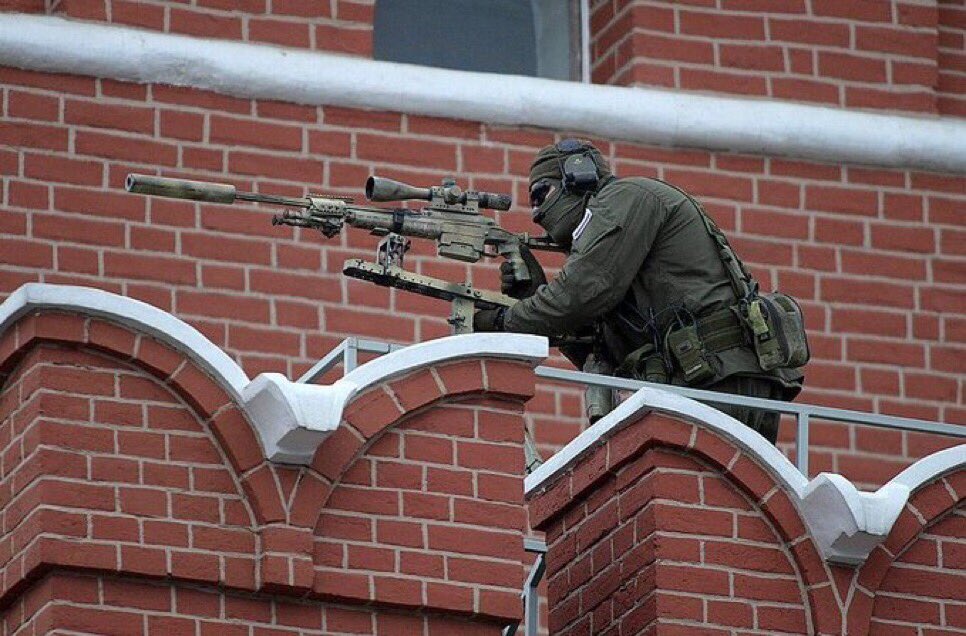 Agbasala12ff's tweet photo. Special Purpose Directorate of the Federal Guard Service of the President of the Russian Federation
In 1996, the Special Purpose Center became part of the Federal Guard Service of the Russian Federation with the status of USN (Special Purpose Directorate) https://t.co/4HjnYGIIti