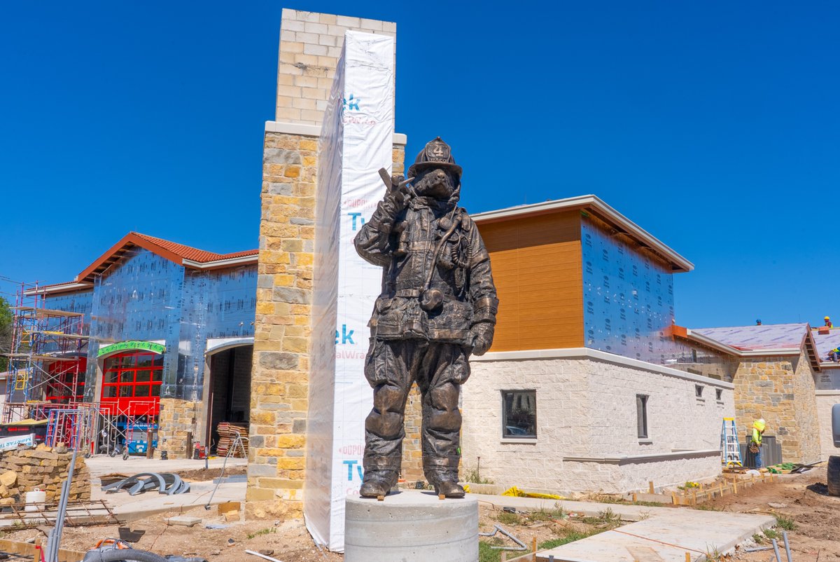 cityofwaco's tweet photo. A new milestone for @WacoTXFire Station 4!

A new eight-foot bronze statue honoring Waco firefighters arrived this week and will stand outside the new station, located at 801 La Salle Avenue!

#wacotexas #wacotx #forWacoans #wacofire https://t.co/CyUcV8EGX6