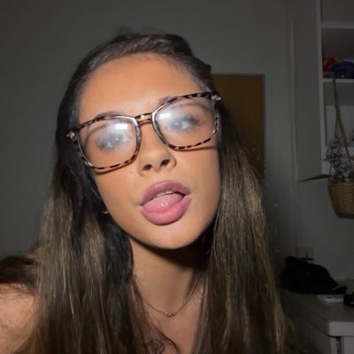 Maeiaddictu's tweet photo. #NewProfilePic https://t.co/09hZ3Dm4rk