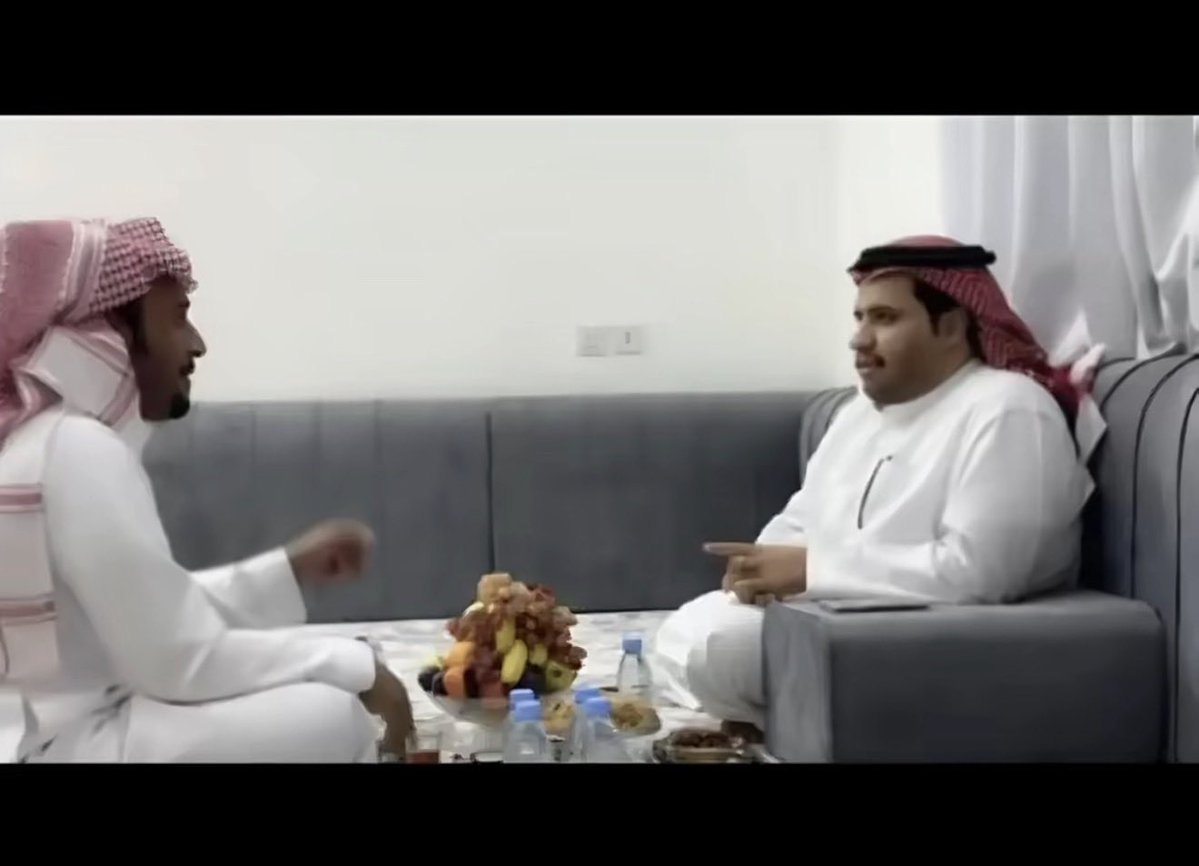 _s7w_'s tweet photo. في حضورك ماتقهويت من صفر الدلال
منسجملك فـ السوالف وفنجالي برد (:

-عايض العاطفي https://t.co/fs2rtIzL6E