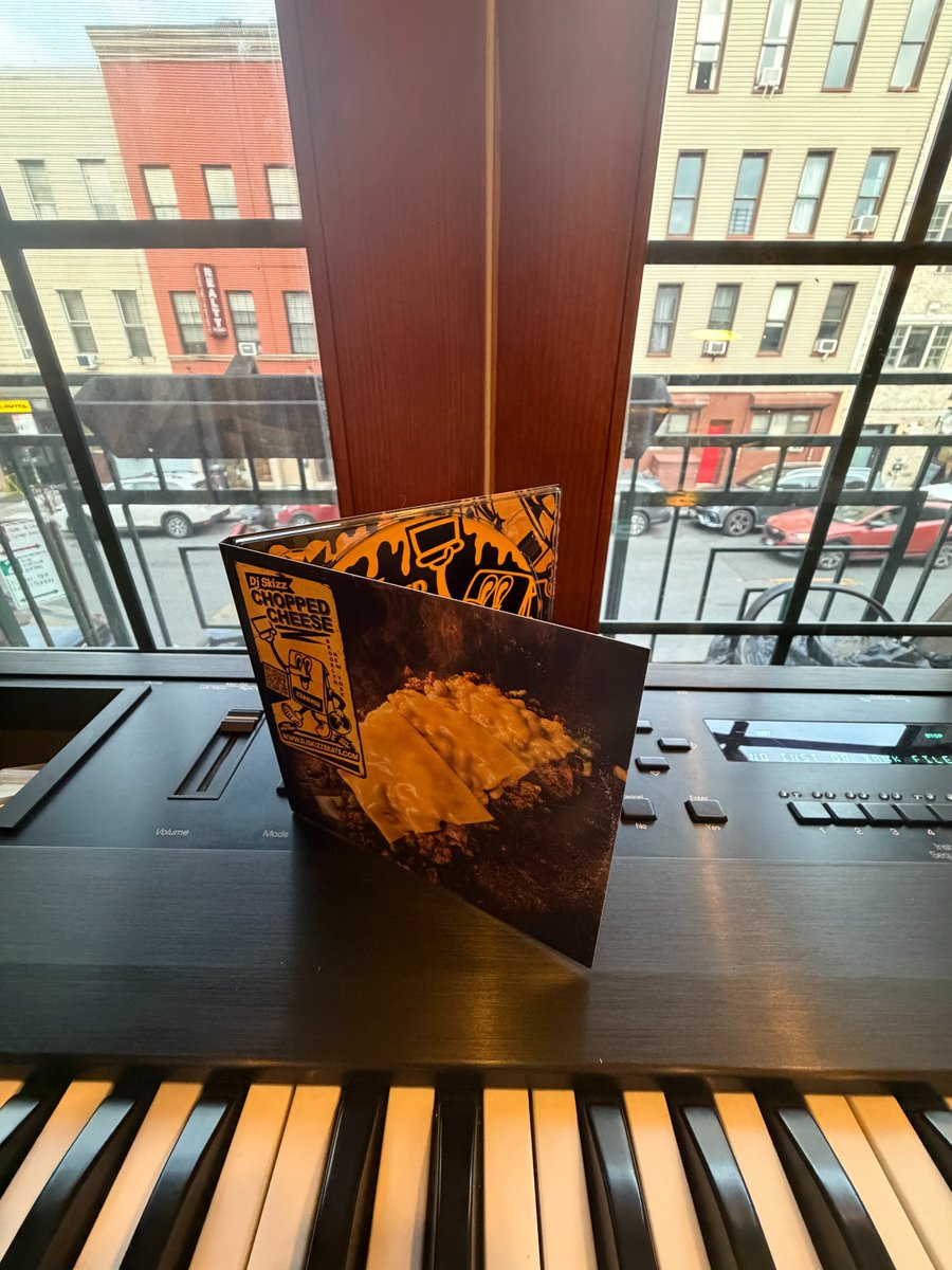 DjSkizz's tweet photo. CHOPPED CHEESE EP on CD available https://t.co/tYT2QaZRnN
https://t.co/juGG1L7m7b https://t.co/Yxrq9WSORB