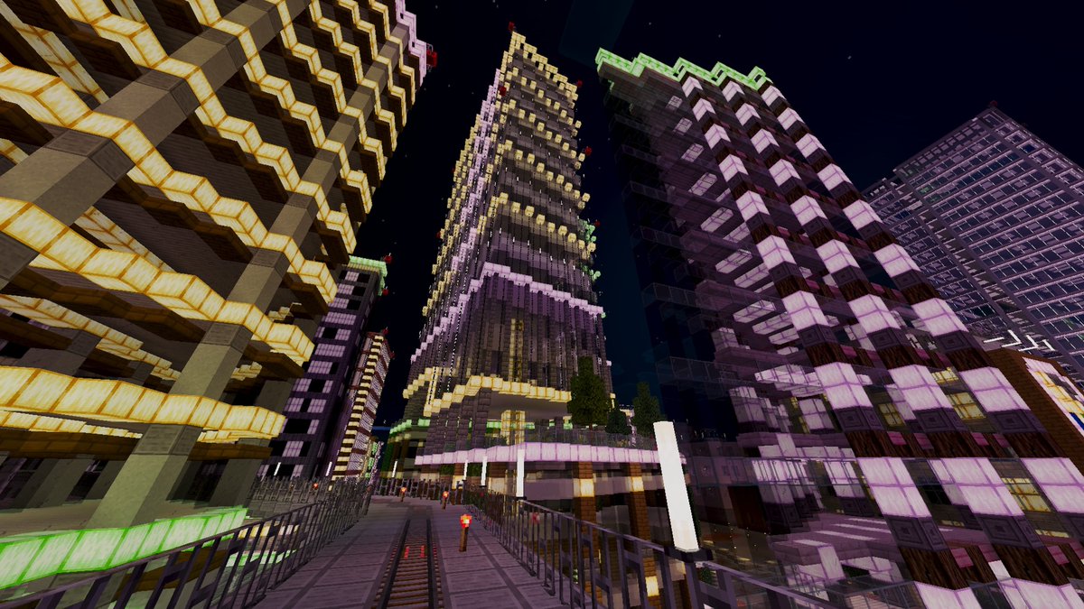 simstar888's tweet photo. 本日？の成果（画面中央）
ツインビルです！
＃マインクラフト　＃Minecraft https://t.co/bouVaddN5w