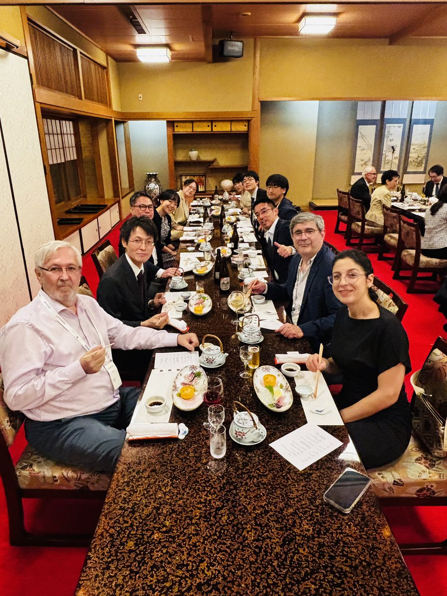 GladellPaner's tweet photo. It was a fantastic 2026 Grawitz Dinner Fukuoka! This was the first Grawitz Dinner at IAP and outside of North America and Europe. Thank you Prof. Toyonori Tsuzuki & team for such an amazing hospitality! A great evening for #GUPath! #IAP2026 #GUPS #ISUP #SEAUPS 🙏🏻 https://t.co/a8NNPoZaY5
