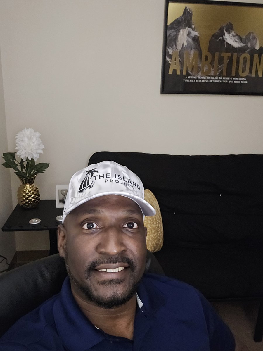 gurubad1's tweet photo. In times of uncertainty and what we perceive a difficulty, is often God preparing us for our greatest triumph!๐๐ฟ๐๐ฟ๐ช๐พ
#NoFear
#GetReady
#GreaterBlessingIsAlreadyHere
"Lessons of a life coach"
~Coach B https://t.co/pANZWUnmKe