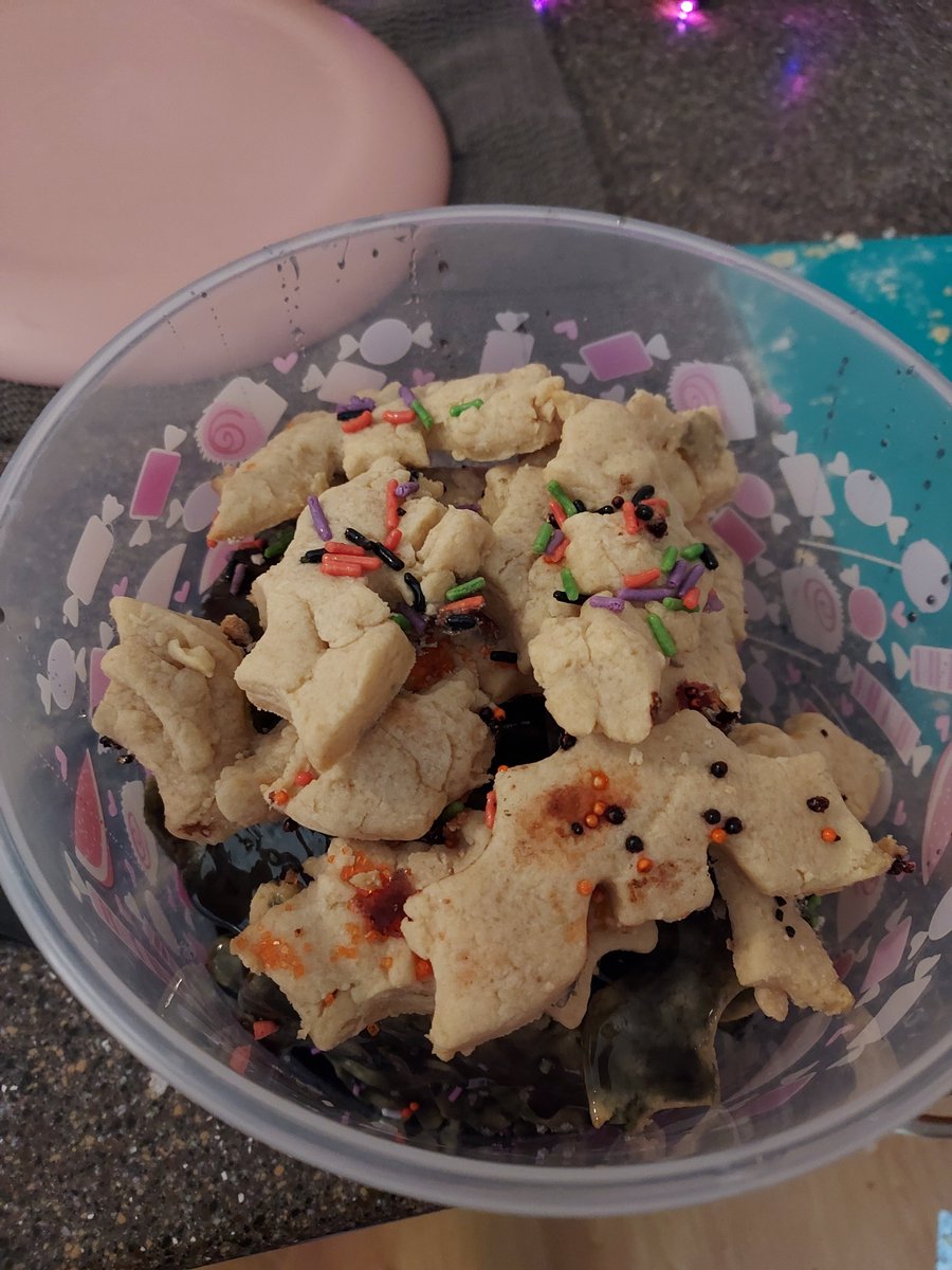 ngtubeangel's tweet photo. i made maple cookies #bakingtwt https://t.co/XLkVkgbR1t