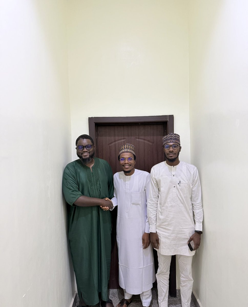 ManLikeElRufai1's tweet photo. Eng. @KHALYD16 RiseUp Nigeria’s Kaduna State Coordinator, alongside @Bashir_GS paid courtesy visits to Hon. @muktarbaloni and Alhaji Aliyu Bello to foster stakeholder engagement, consolidate alliances and harmonise strategies ahead of the 2027 elections.
@RiseUpKaduna https://t.co/OHuDJ3nDWe