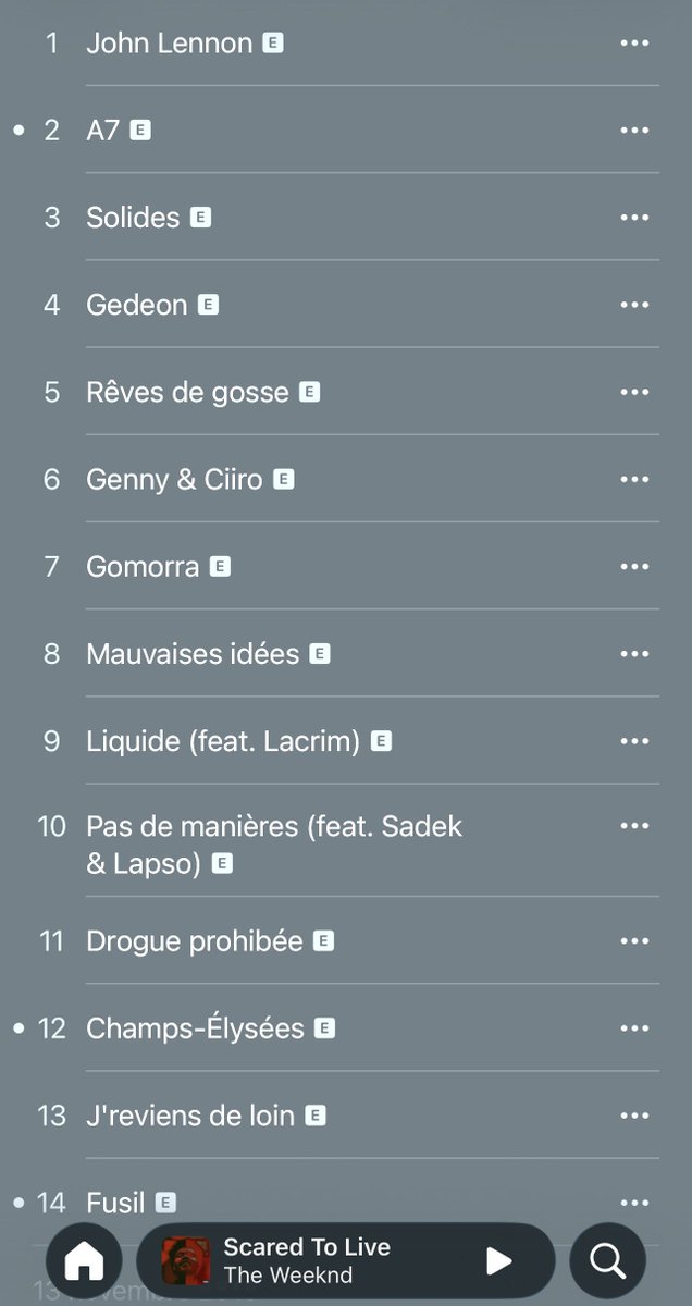 SmokyGui's tweet photo. Ça fait 20mn on débat avec idriss , c'est quoi le meilleur son de ce truc ? https://t.co/YojKd1mHY9