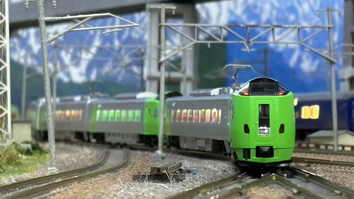 Re_Color_train's tweet photo. 【東京・本店4階】昨日ご来店のお客様⑦

789系 特急スーパー白鳥

※ 3,4番線使用

#リカラー #Re_Color #鉄道模型 #ｎゲージ  #レンタルレイアウト https://t.co/VBYkndTQSo