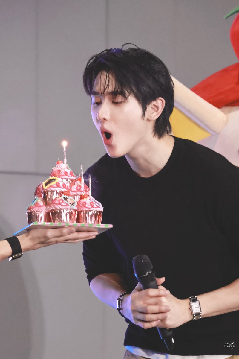 chispyfried's tweet photo. บอกตรง ๆ ว่าโคตรรรรรรรฟินนนนนนนนนนน 🥺🥺🥺🥺🥺🥺🥺🥺🥺🥺⭐️⭐️⭐️⭐️⭐️⭐️♥️♥️♥️♥️♥️♥️🫳🏻🫳🏻🫳🏻🫳🏻🫳🏻🫳🏻🫳🏻🫳🏻🫳🏻🫳🏻🫳🏻🫳🏻🫳🏻 https://t.co/VKkUwhtfi1