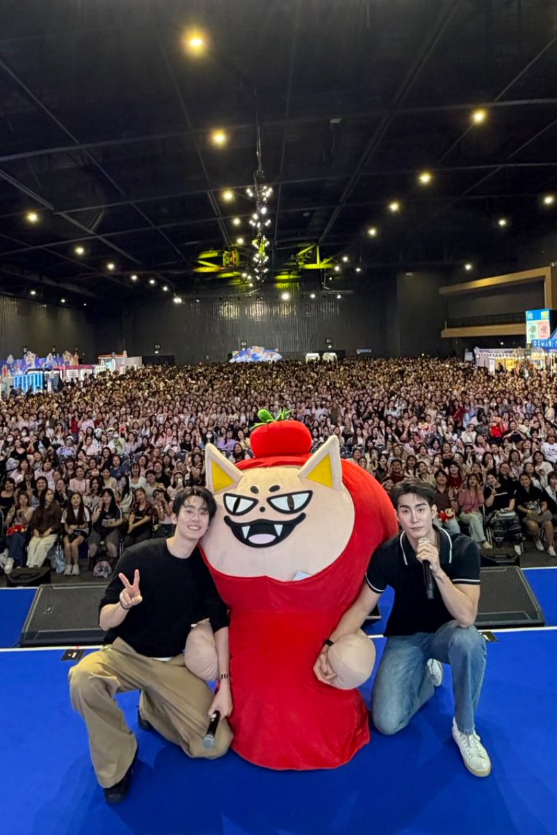 PAINTPPEyfta's tweet photo. ฉันยังยืนยันคำเดิมว่าฟอสบุ๊คไม่เคยทำให้ฉันเจ็บ
เลยสักครั้ง แม้กระทั่งแฟนคลับด้วยกัน ฉันเป็น
อินโทรเวิคด้วยซ้ำ และกำลังใจจากฟอสบุ๊ควันนี้ ทำให้ฉันมีแรงใช้ชีวิตต่ออีก10ปีเลยละ https://t.co/9aMibbEiLQ