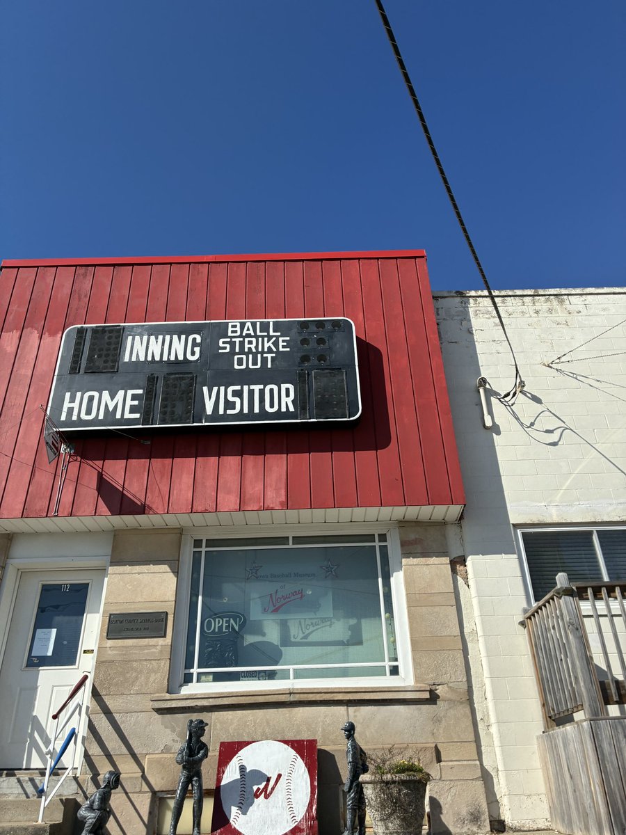 ipossessu's tweet photo. you've been to the field of dreams but have you been to the baseball museum of norway, iowa https://t.co/2HDl2ioG4y