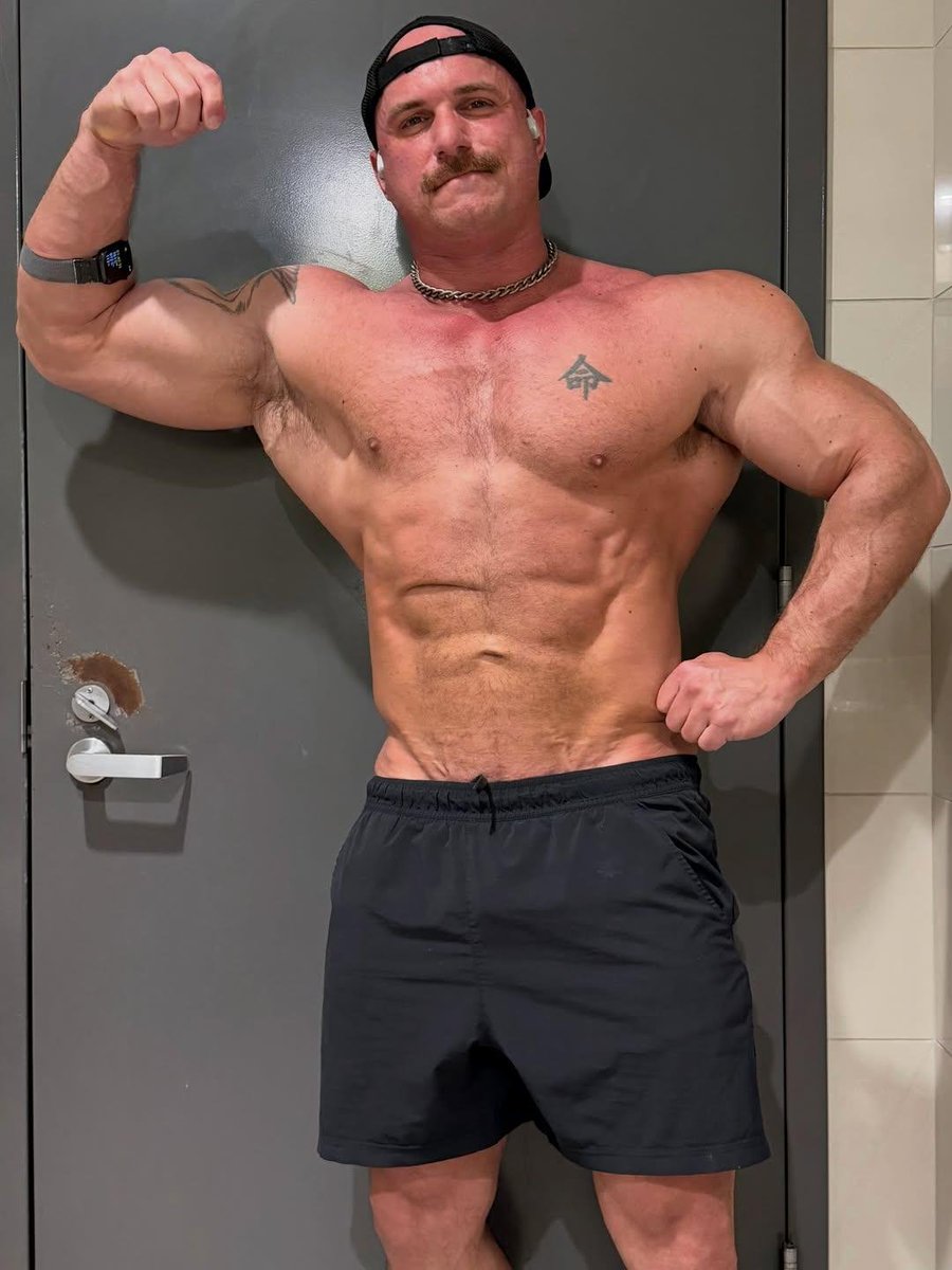 WilliamJohxtgd's tweet photo. Day in and day out, working hard to Level Up😤💪
#explorepage #bodybuilding #fitness #gym #hardcore
Browse our channels.
Telegram
https://t.co/Xe6FA5mwDm https://t.co/qaJYCg3If6