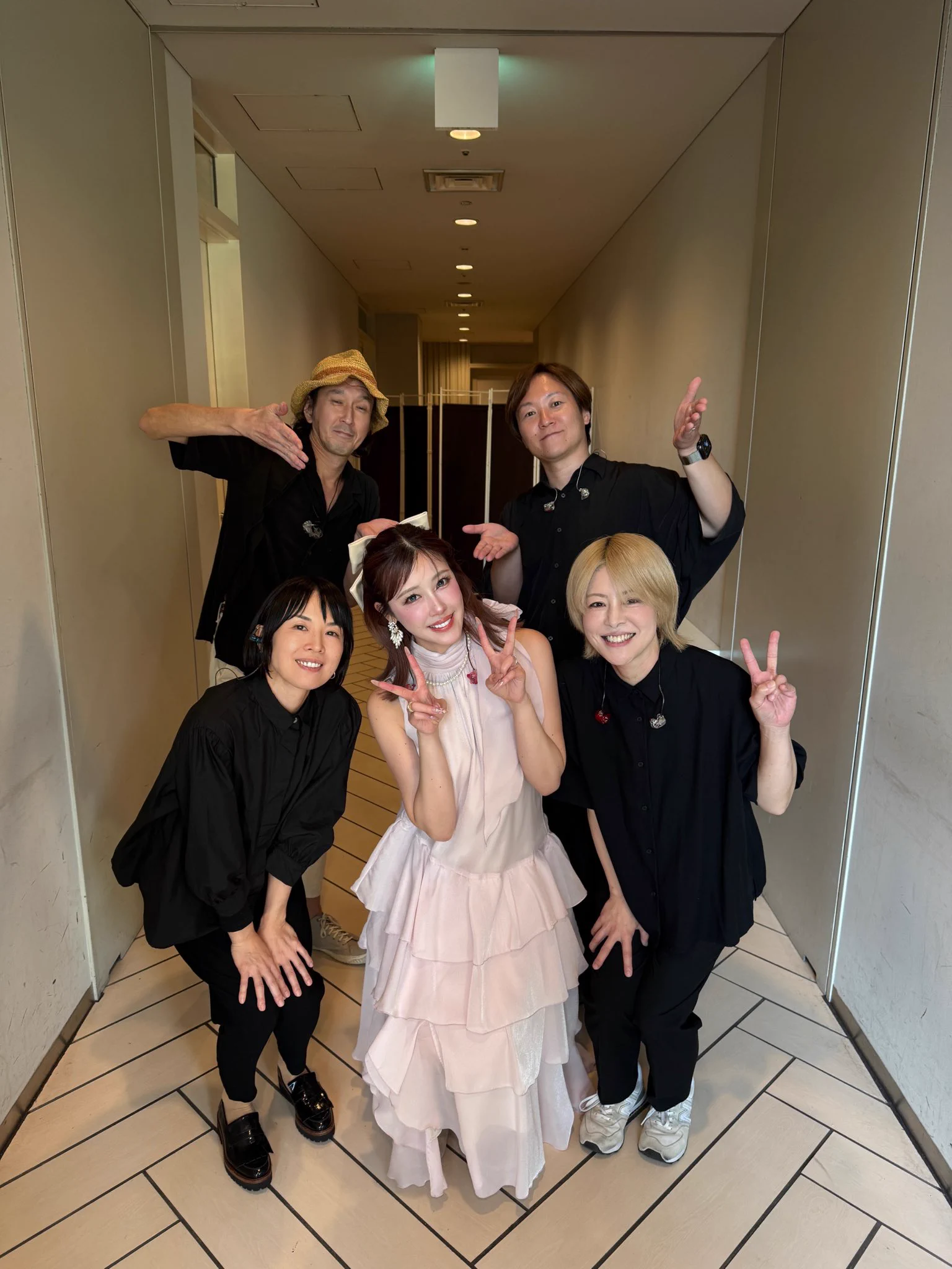 Reposts by 夏焼 雅 official (@miyaaa0825pink) / X