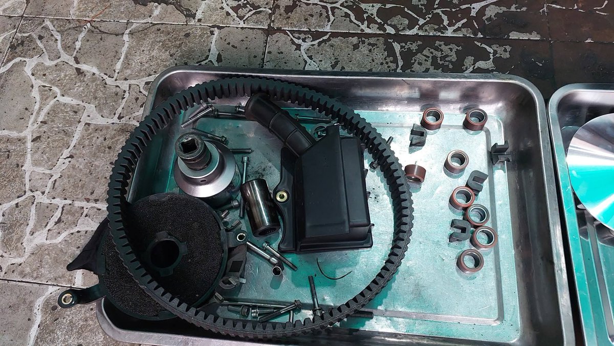lencontaycom's tweet photo. BMW C400GT YẾU RUNG
LÀM NỒI CHẠY BỐC
MẠNH ÊM HẾT RUNG
BÁO GIÁ LÀM NỒI C400GT🧧🧧🧧 CHUYÊN LÀM NỒI, LÀM MÁY XE TAY GA SUZUKI HAYATE 125, IMPULSE 125,AIRBLADE 110, 125, 150, 160, LEAD 110, 125 SH 125, 150, 300, 350, PCX 125, 150, 160, NVX 125, 150, 155, NOUVO, MIO, VESPA.. https://t.co/PLJA6VeV6k